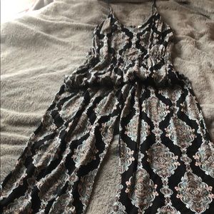 Silky sleeveless jumpsuit